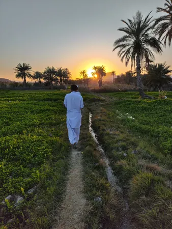 گوشی موبایل شیائومی مدل Poco F5 5G دو سیم کارت ظرفیت 256 گیگابایت و رم 12 گیگابایت - گلوبال