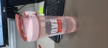 شیکر مدل move گنجایش 0.8 لیتر