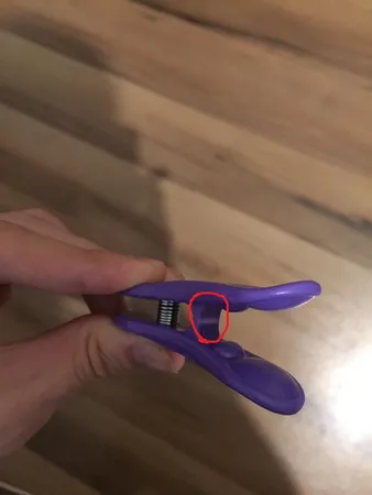 گیره لباس بازن مدل BZ بسته 8 عددی