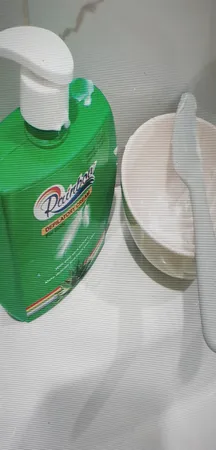 کرم موبر رینبو مدل آلوئه ورا حجم 300 میلی لیتر