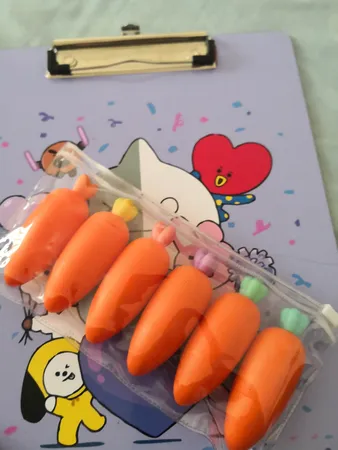 ماژیک علامت گذار مدل هویج کد 809 بسته 6 عددی