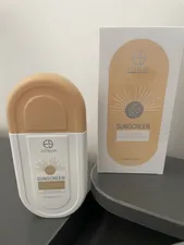 تجریه خرید کرم ضد آفتاب رنگی استیلن، SPF 100، مدل All-In-One، مناسب انواع پوست با تنالیته متوسط و حجم  100 میلی‌لیتر،  ضدآب، محافظت‌کننده در برابر  اشعه‌های UVA و UVB و مرطوب‌کننده، PA+++، آبرسانی عمیق و طولانی‌مدت پوست، با ماندگاری 2 ساعته