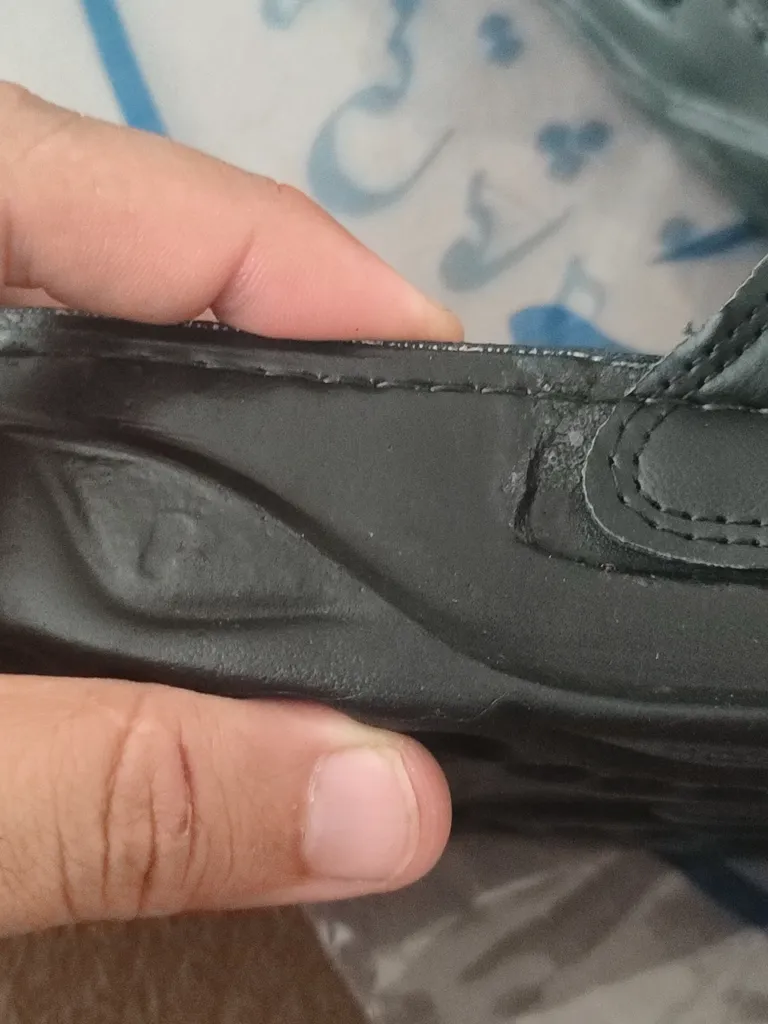 صندل مردانه شهرام طب مدل سالار