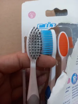 مسواک کانفیدنت مدل Promo Pearl با برس نرم بسته 3 عددی