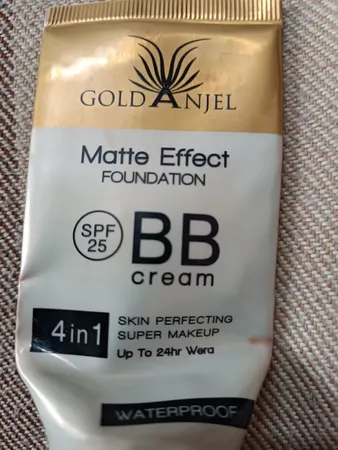 کرم پودر BB گلد انجل مدل 4in1 شماره 1 حجم 60 میلی لیتر