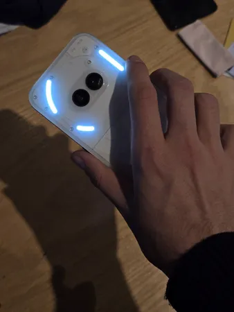 گوشی موبایل ناتینگ مدل Phone 2a دو سیم کارت ظرفیت 256 گیگابایت رم 12 گیگابایت