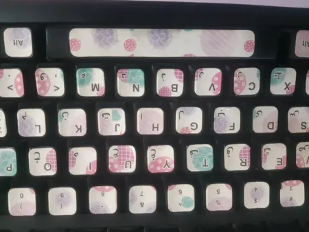 برچسب کیبورد طرح آب‌نبات کد 5 با حروف فارسی