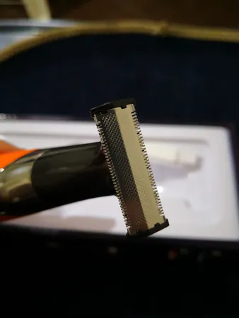 ماشین اصلاح کیمی مدل KM-1910