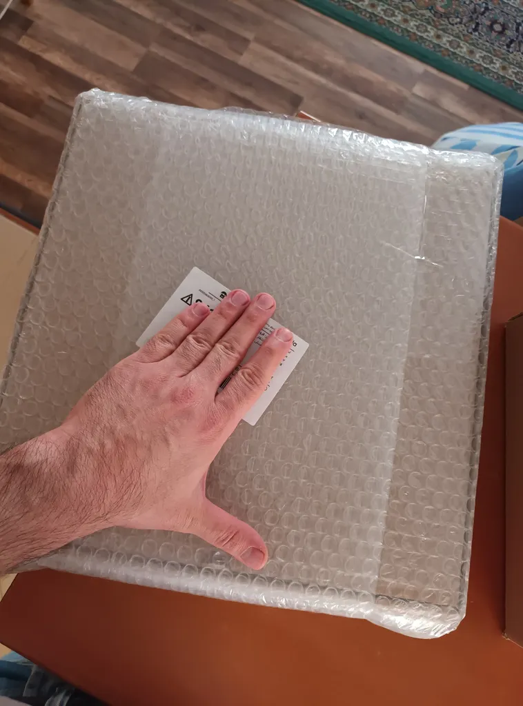 ساعت دیواری سیکو مدل WESTAR