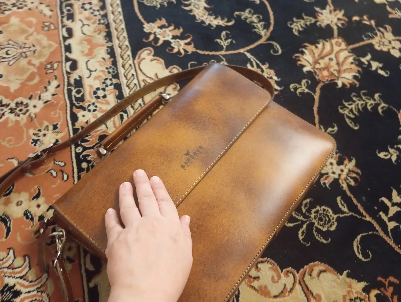 کیف اداری چرم بارثاوا مدل 1105