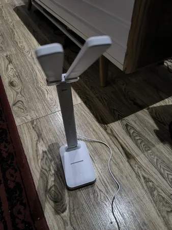 چراغ مطالعه مدل HG-699A