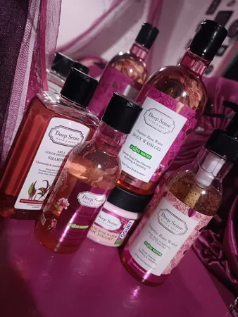 تونر پاک کننده صورت دیپ سنس مدل گلاب حجم 160 میلی لیتر