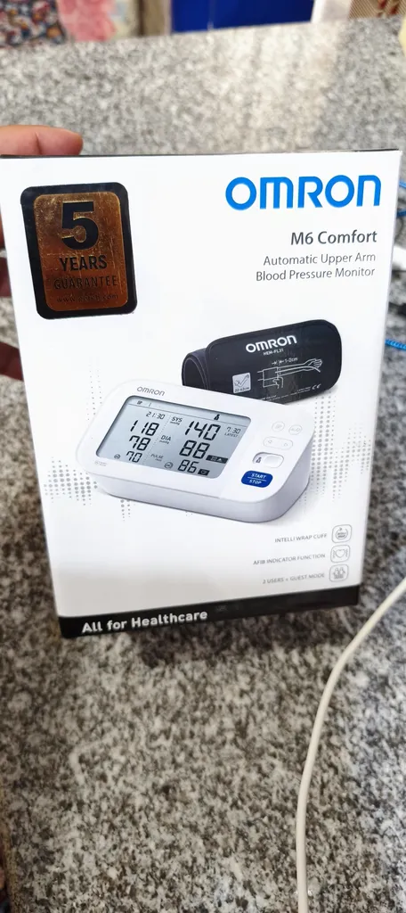 فشارسنج دیجیتال بازویی امرن مدل M6 Comfort