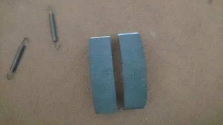 لنت ترمز عقب موتور سیکلت مدل 110-FD