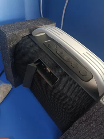 اسپیکر بلوتوثی قابل حمل تسکو مدل TS 2305