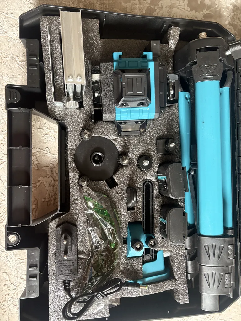 تراز لیزری مدل MAKITA-360-16