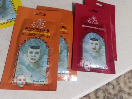 ماسک صورت آمستریس مدل میوه ای وزن 25 گرم بسته 10 عددی