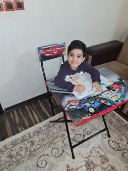 ست میز تحریر و صندلی طرح مک کویین