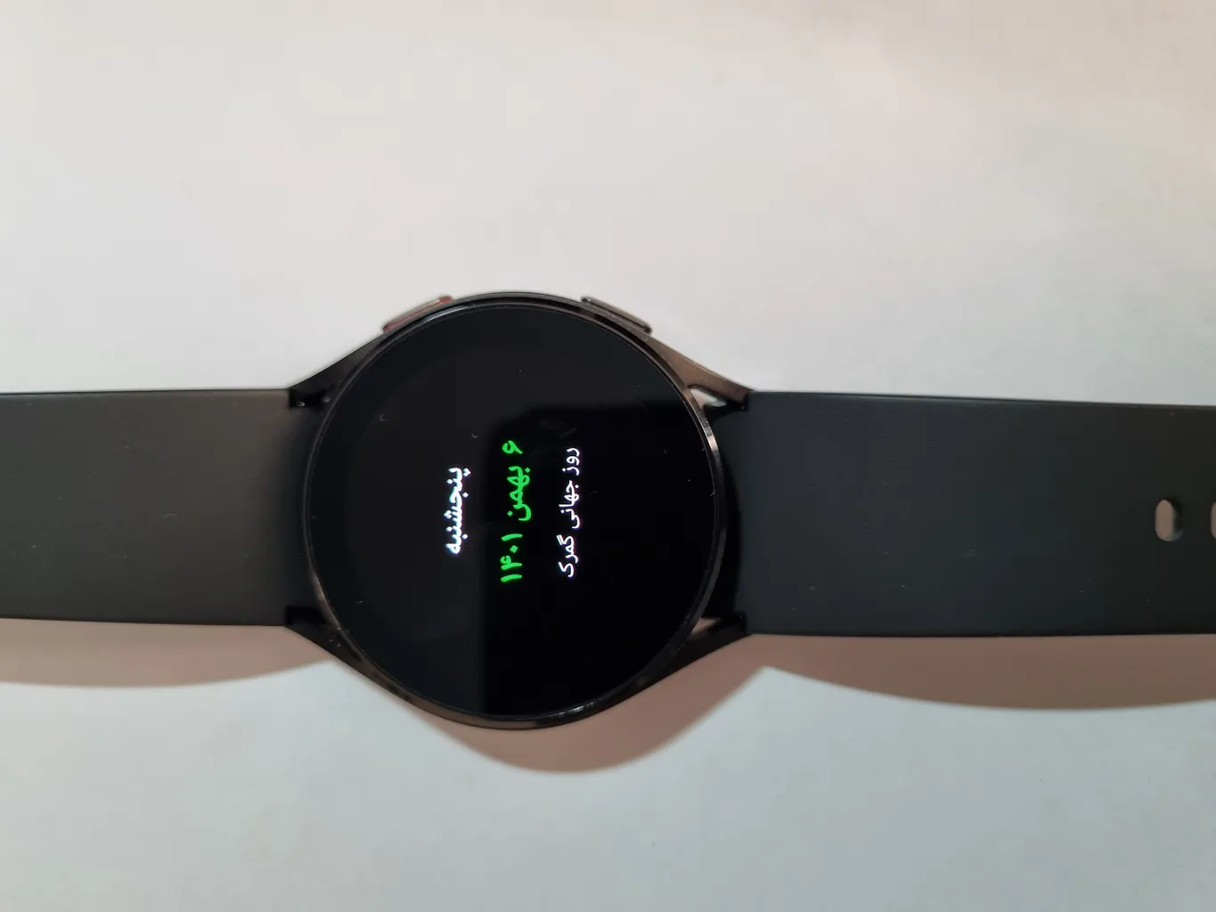 ساعت هوشمند 40 میلی‌متری سامسونگ مدل Galaxy Watch4 با بند سیلیکونی