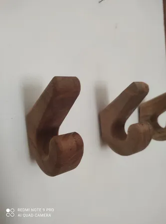 اویز لباس چوبیس مدل 705 بسته 4 عددی