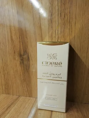 کرم روشن کننده ویتامین C سینره حجم 40 میلی لیتر