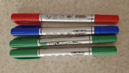 ماژیک سی دی کد X-130 بسته 4 عددی