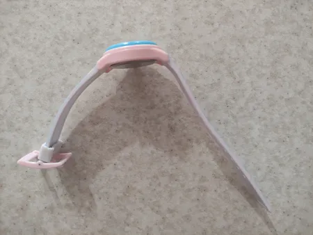 ساعت مچی عقربه ای بچگانه والار مدل عروسکی طرح گربه