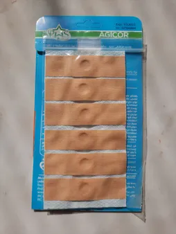 چسب ضد میخچه و زگیل آجیکور مدل 40% Salicylic Acid بسته 6 عددی