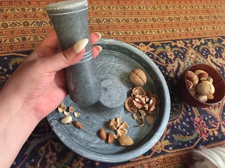 گردو شکن مدل سنگی مدل آفاق