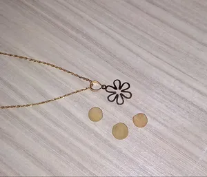 تجریه خرید آویز گردنبند طلا 18عیار الن مدل EL84