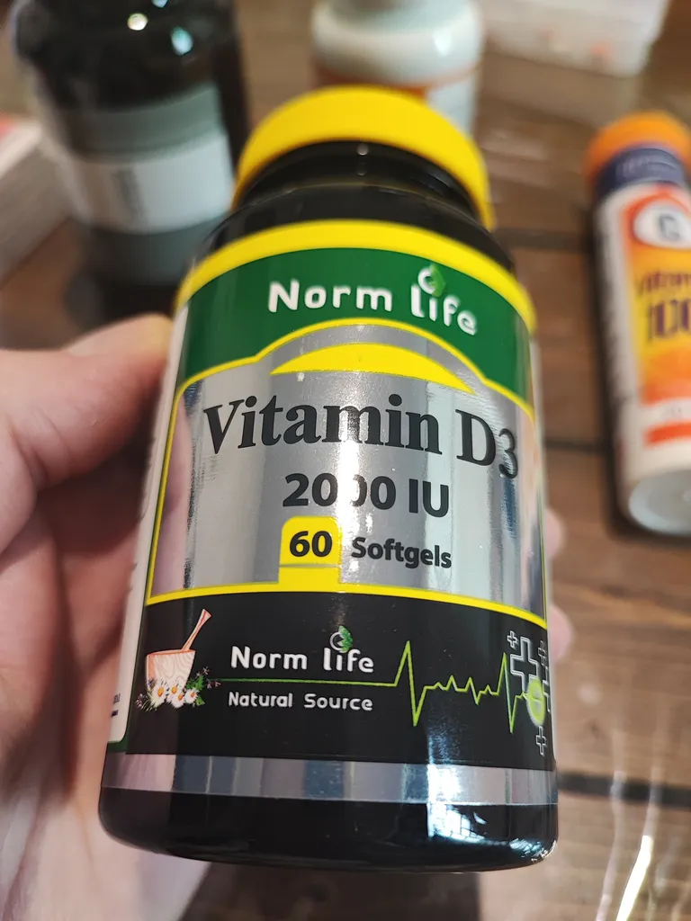 سافت ژل ویتامین D3 2000 واحد نورم لایف بسته 60 عددی