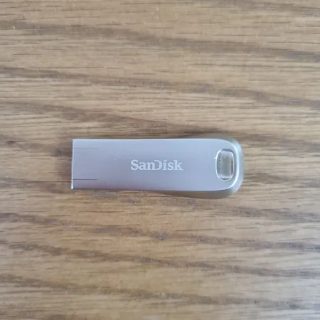 فلش مموری سن دیسک مدل Ultra Luxe ظرفیت 64 گیگابایت