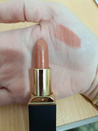 رژ لب جامد هانتین مدل Matte شماره 015