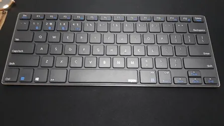 کیبورد و ماوس بی سیم رپو مدل 9000G