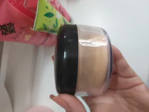 تجریه خرید پودر تثبیت کننده آرایش لالاتاپ شماره NC3