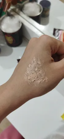 کرم ضدآفتاب رنگی مای مدل SPF30، مناسب پوست‌های خشک و معمولی، حجم 50 میلی‌لیتر