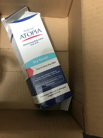 لوسیون مرطوب کننده آردن آتوپیا مدل Dry Relief مناسب پوست های خشک حجم 200 میلی لیتر