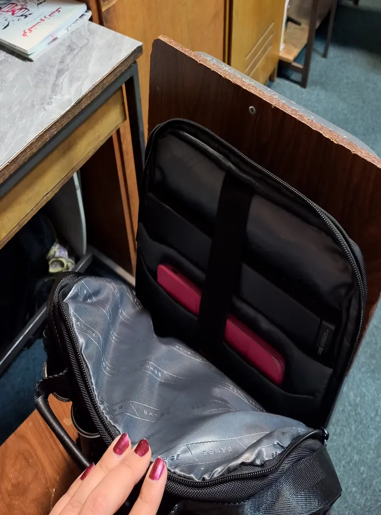 کوله پشتی لپ تاپ بنج مدل 2602 مناسب برای لپ تاپ 14.1 تا 15.6 اینچی