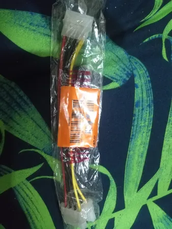 کابل برق 4 پین کد 8145 طول 0.20 متر