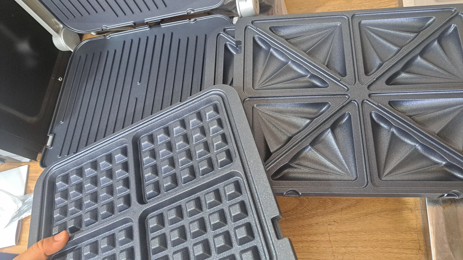 ساندویچ ساز بیم مدل GR4001