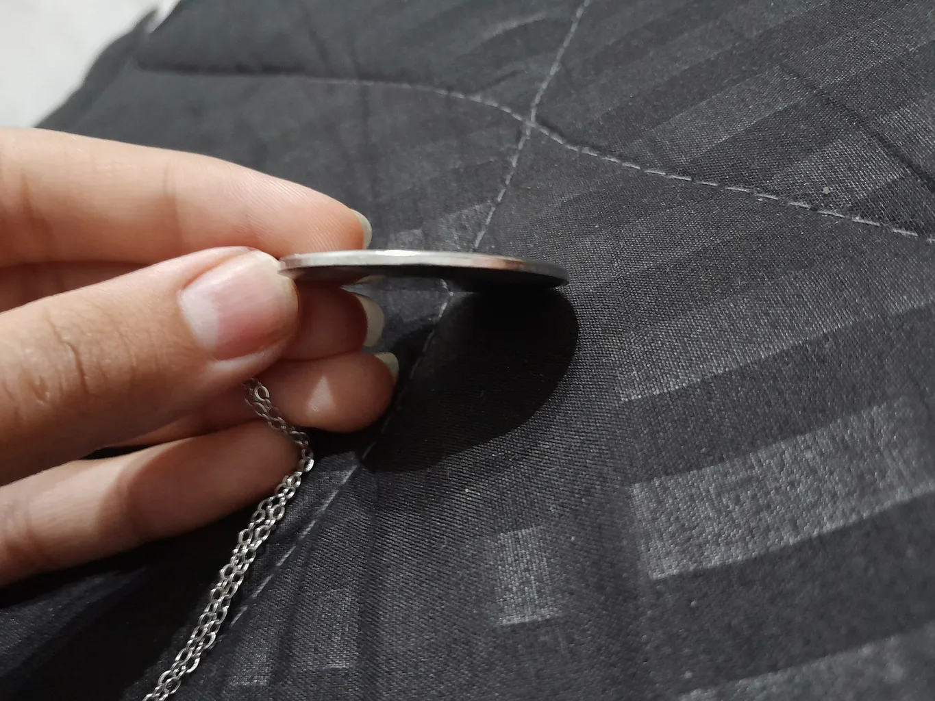 گردنبند مدل ماه شبتاب مگنتی مجموعه دو عددی