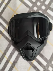 تجریه خرید عینک و ماسک موتور سواری وارون مدل C-1