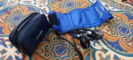 فشارسنج عقربه ای مایکرولایف مدل BP AG1-20