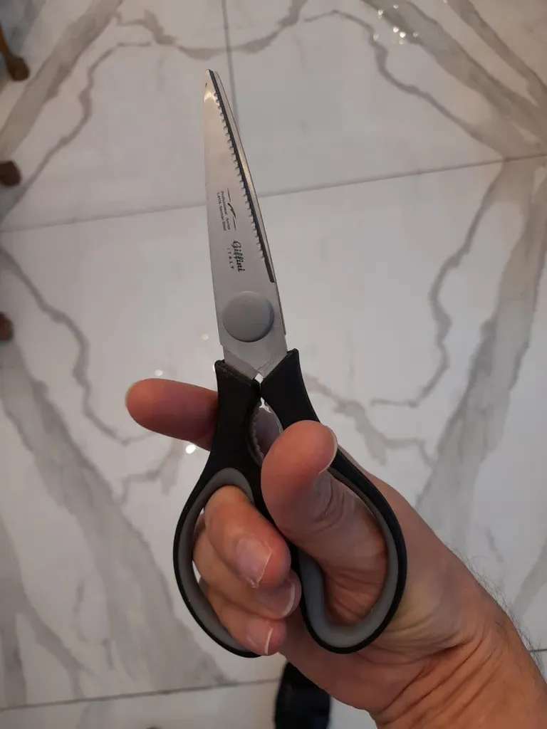 قیچی آشپزخانه چندمنظوره جی فی نی مدل G-03