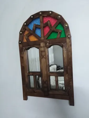 آینه مدل پنجره سنتی دیوار کوب