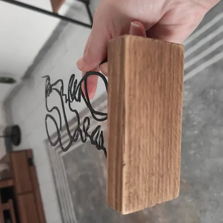 تندیس نیتا متال طرح دو چهره