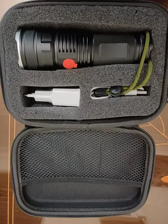 چراغ قوه دستی اسمال سان مدل ZY-215