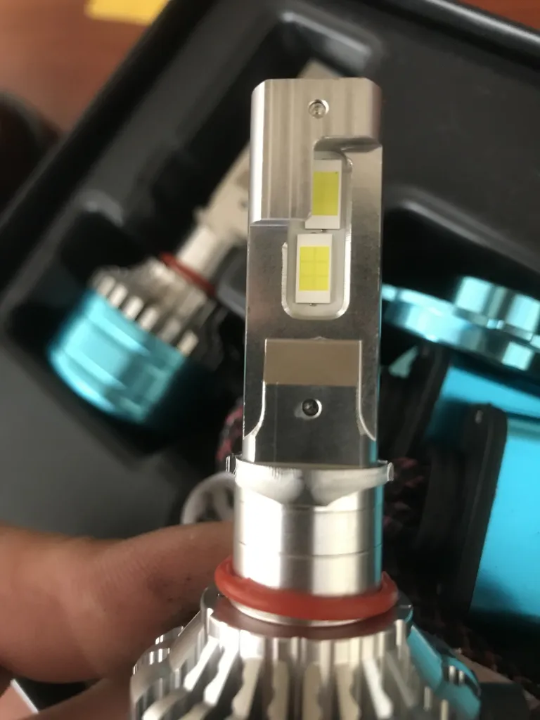 هدلایت ام زد ام مدل D300-h4 بسته دو عددی