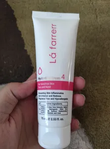 تجریه خرید کرم مرطوب‌کننده و آبرسان دست و صورت لافارر مدل 04 مناسب پوست‌های حساس حجم 75 میلی‌لیتر