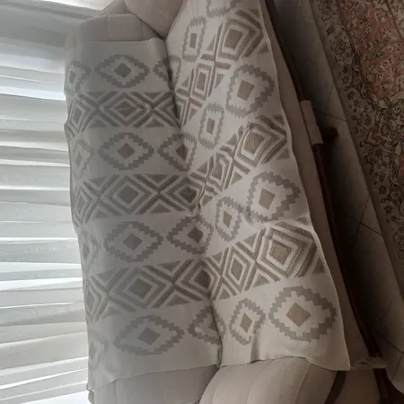 شال مبل مدل پانچدوزی کد 2 سایز 170×140 سانتیمتر